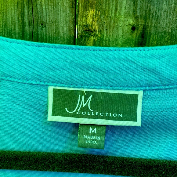 JM Collection-Beautiful turquoise blue top. - Picture 4 of 5